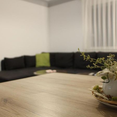 Ermis Apartments Metzingen  Eksteriør bilde
