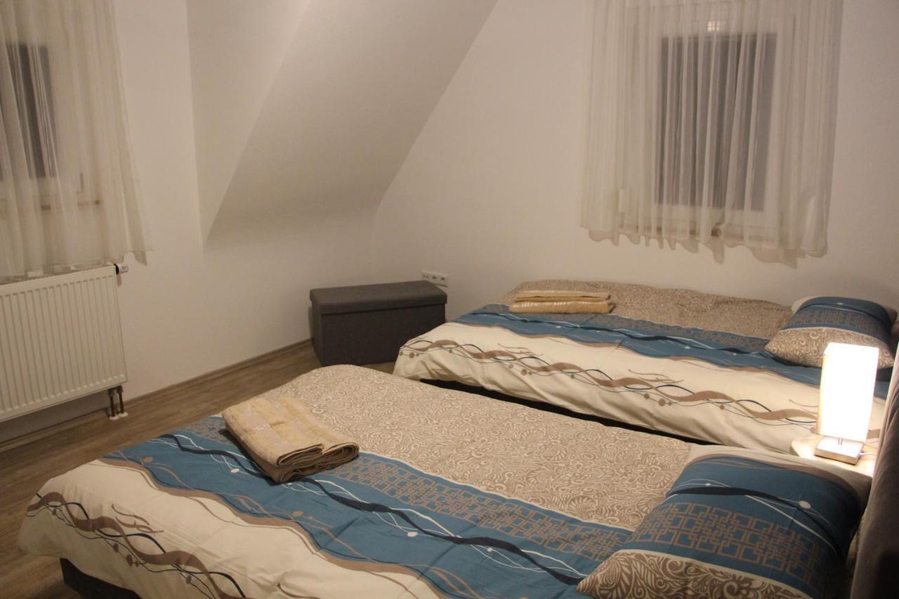 Ermis Apartments Metzingen  Eksteriør bilde