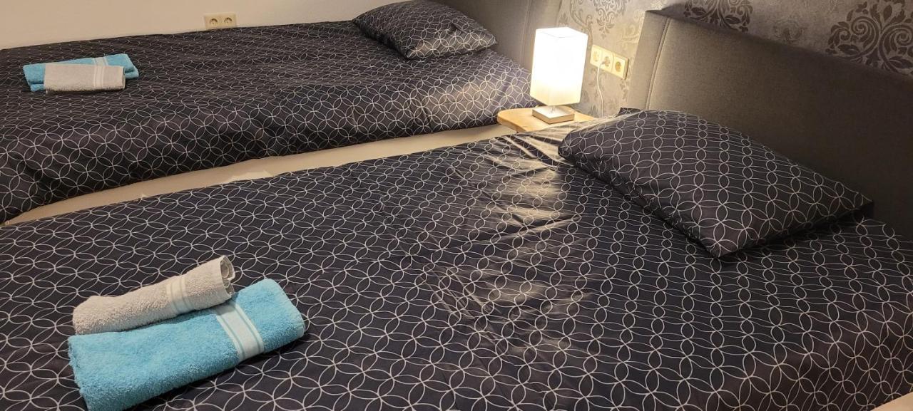 Ermis Apartments Metzingen  Eksteriør bilde
