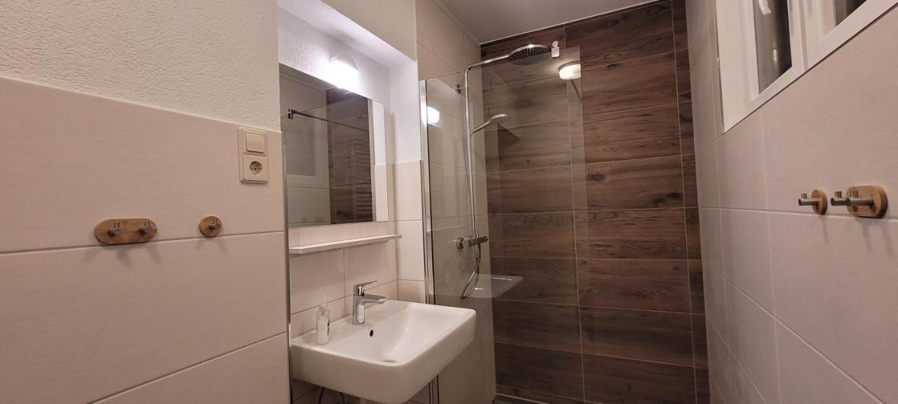 Ermis Apartments Metzingen  Eksteriør bilde